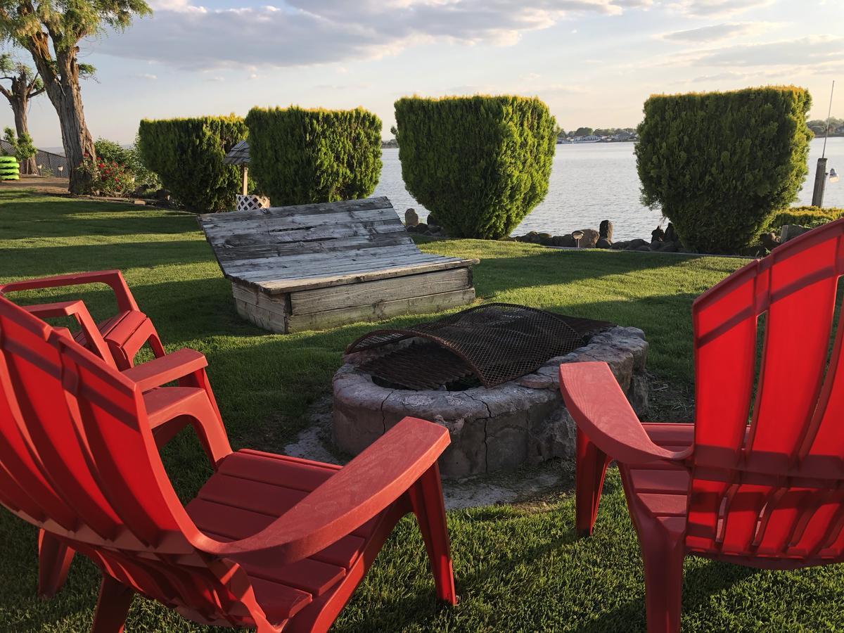 Lakeshore Inn Water Front Moses Lake Exterior foto